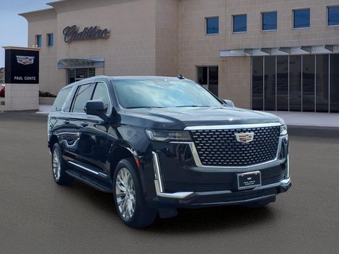 Used 2024 Cadillac Escalade ESV Premium Luxury AWD/4WD image 3