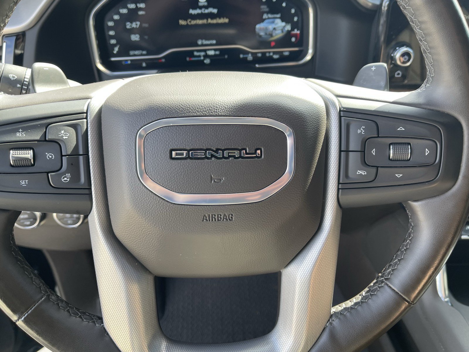 Used 2024 GMC Sierra 1500 Denali w/ Technology Package AWD/4WD image 24