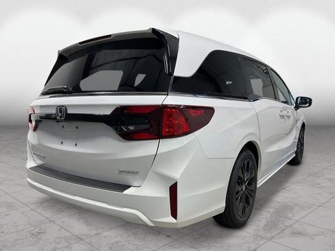 New 2026 Honda Odyssey Sport-L image 5