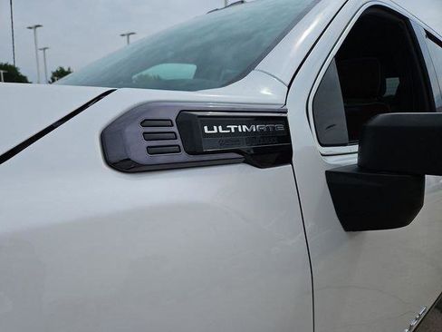 Used 2025 GMC Sierra 2500 Denali Ultimate AWD/4WD image 31