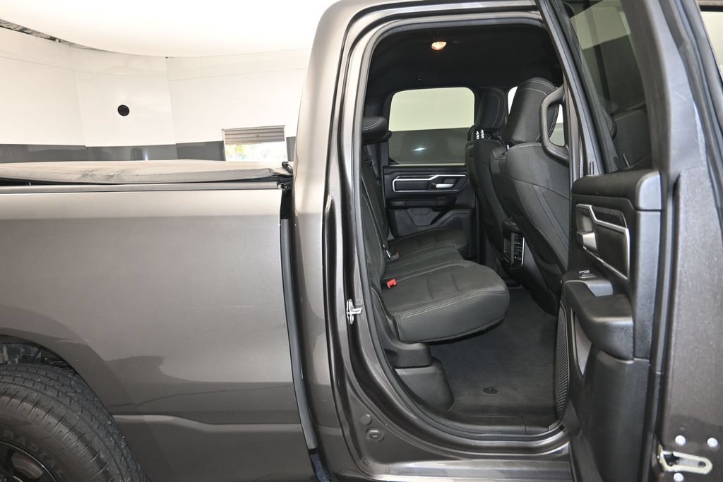 Used 2020 RAM 1500 Big Horn AWD/4WD image 24