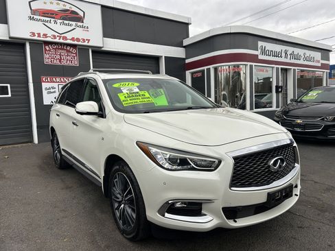 Used 2018 INFINITI QX60 Luxe w/ Deluxe Technology Package image 1