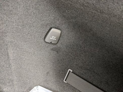 New 2026 Volvo XC90 B5 Core image 28