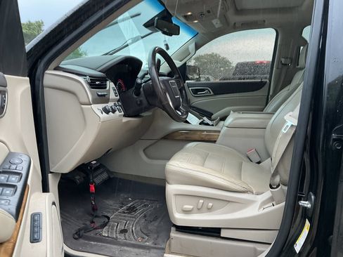 Used 2016 GMC Yukon Denali w/ Open Road Package AWD/4WD image 5
