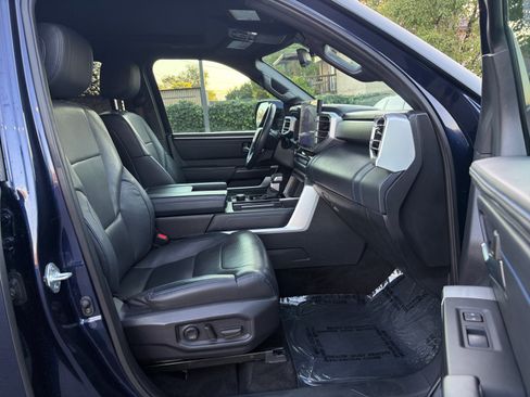 Used 2022 Toyota Tundra Platinum AWD/4WD image 28