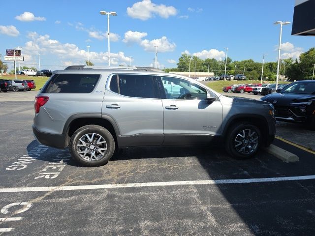 Certified 2023 GMC Acadia SLT FWD image 6