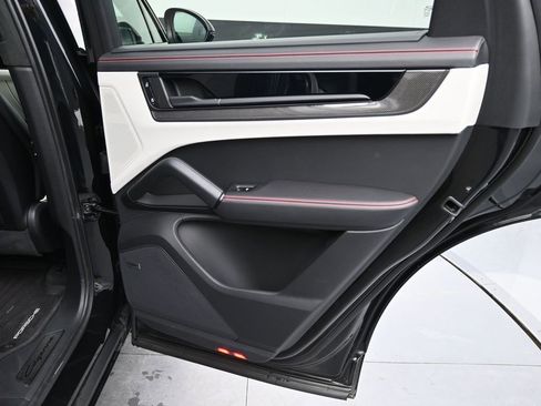New 2025 Porsche Cayenne GTS image 14