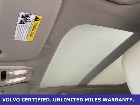 Certified 2023 Volvo XC40 B5 Plus w/ Protection Package Premier image 29