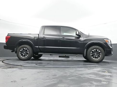 Used 2018 Nissan Titan PRO-4X w/ Pro-4x Convenience Package image 52