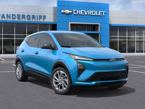 New 2027 Chevrolet Bolt LT image 29