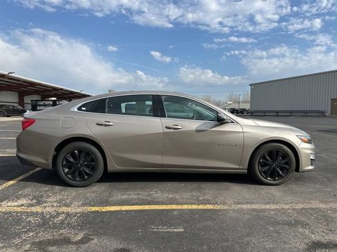 Used 2024 Chevrolet Malibu LT image 7