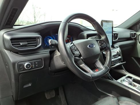 Used 2021 Ford Explorer ST w/ Equipment Group 401A image 14