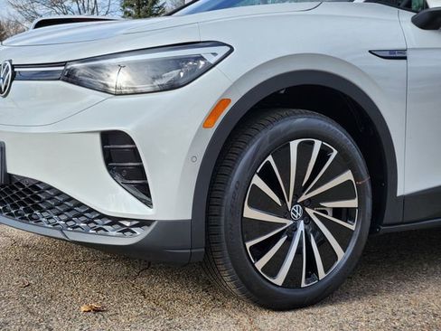 New 2026 Volkswagen ID.4 Pro image 8