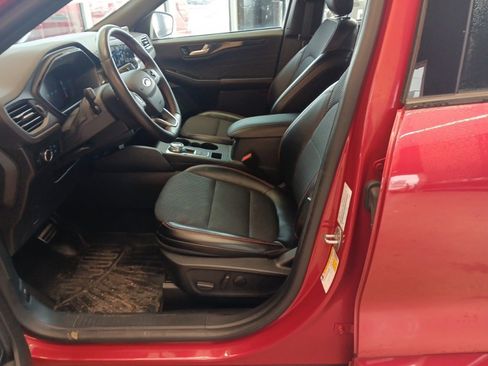 Used 2024 Ford Escape ST-Line w/ Tech Pack #1 image 19
