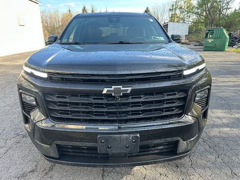 Used 2024 Chevrolet Traverse LS w/ Midnight/Sport Edition FWD image 13