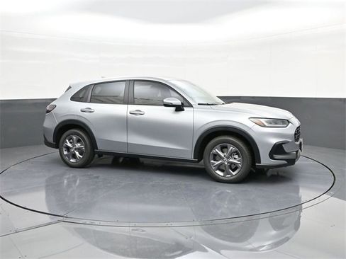 New 2026 Honda HR-V LX image 13