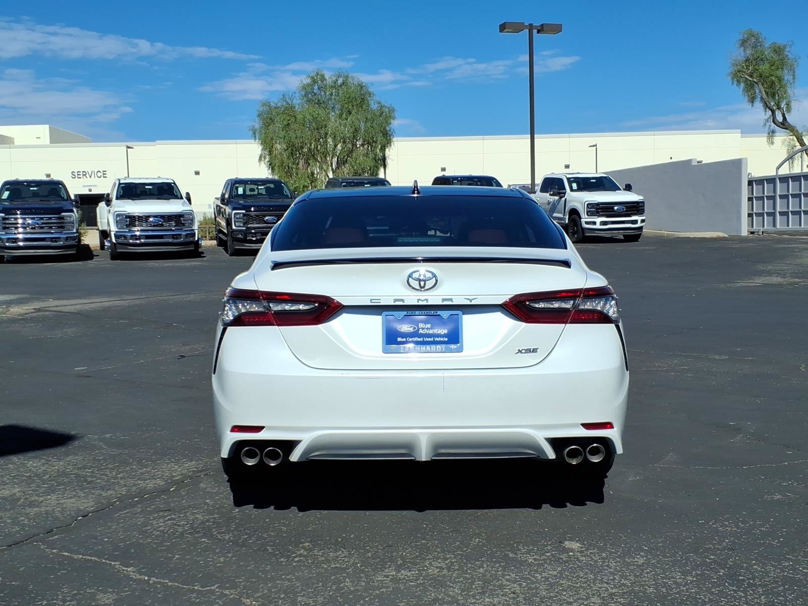 Used 2022 Toyota Camry XSE w/ Navigation Package FWD image 4