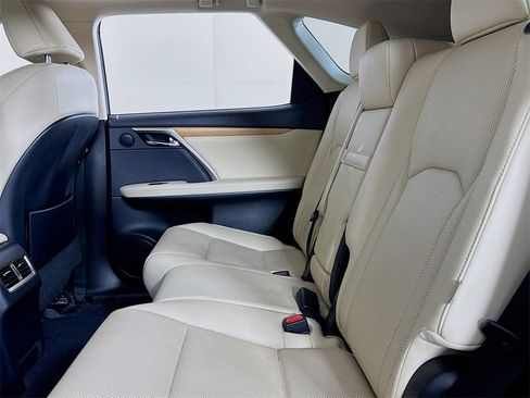 Used 2021 Lexus RX 350L FWD w/ Premium Package image 13