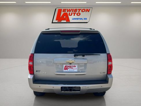 Used 2007 Chevrolet Tahoe LTZ w/ LTZ Preferred Equipment Group AWD/4WD image 12
