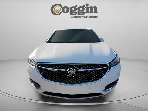 Used 2018 Buick Enclave Avenir w/ Avenir Technology Package image 18