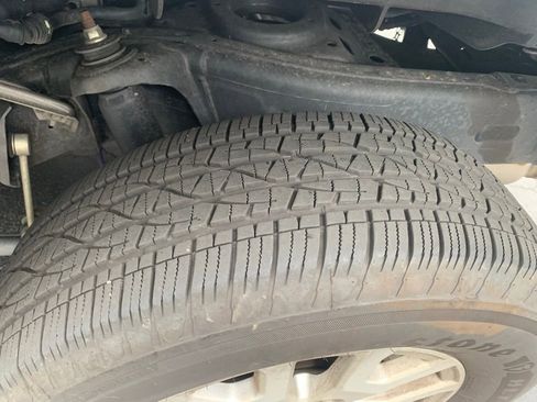 Used 2024 Toyota Tacoma SR5 image 6