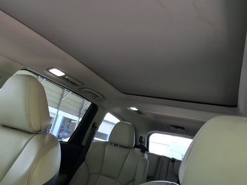 Used 2019 Subaru Ascent Limited w/ Popular Package #3 AWD/4WD image 8