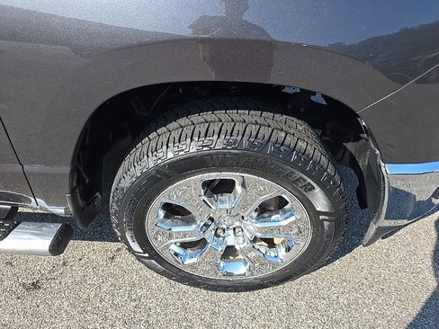 Certified 2022 RAM 1500 Big Horn image 9