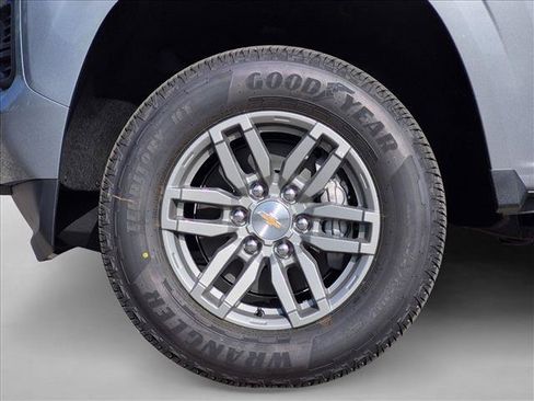 New 2026 Chevrolet Colorado LT RWD image 18