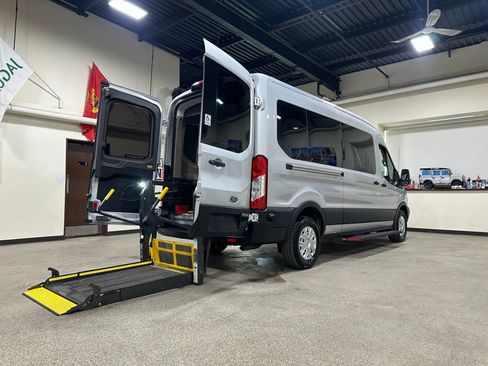 Used 2019 Ford Transit 250 148 Medium Roof image 55