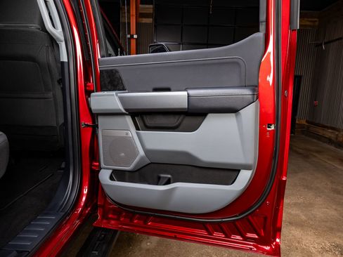 Used 2026 Ford F250 XLT w/ XLT Premium Package image 39