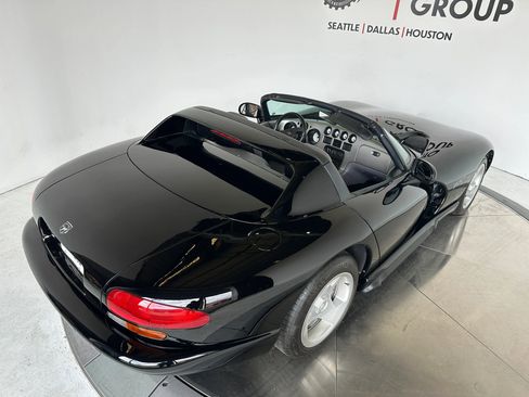 Used 1995 Dodge Viper RT/10 image 17