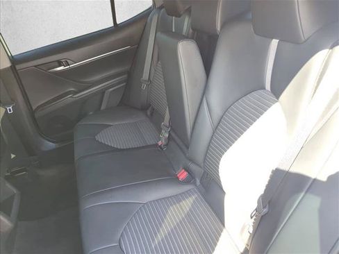 Used 2022 Toyota Camry SE w/ Convenience Package FWD image 23