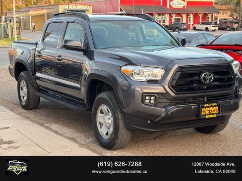 Used 2023 Toyota Tacoma SR AWD/4WD image 1