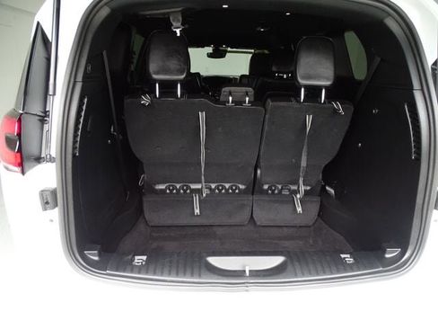 Used 2025 Chrysler Pacifica Select FWD image 24