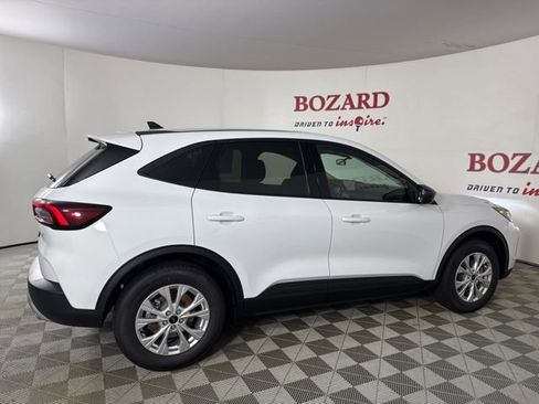 New 2026 Ford Escape Active image 8
