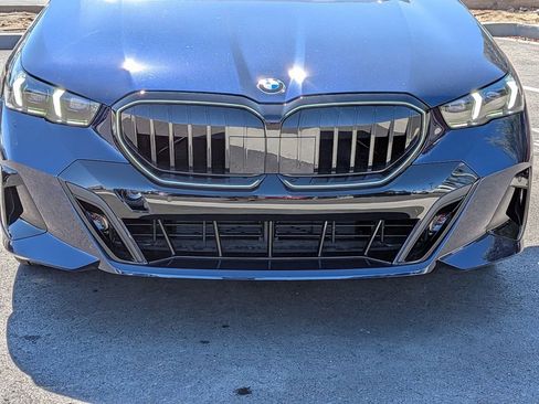 New 2026 BMW 530i w/ M Sport Package RWD image 6