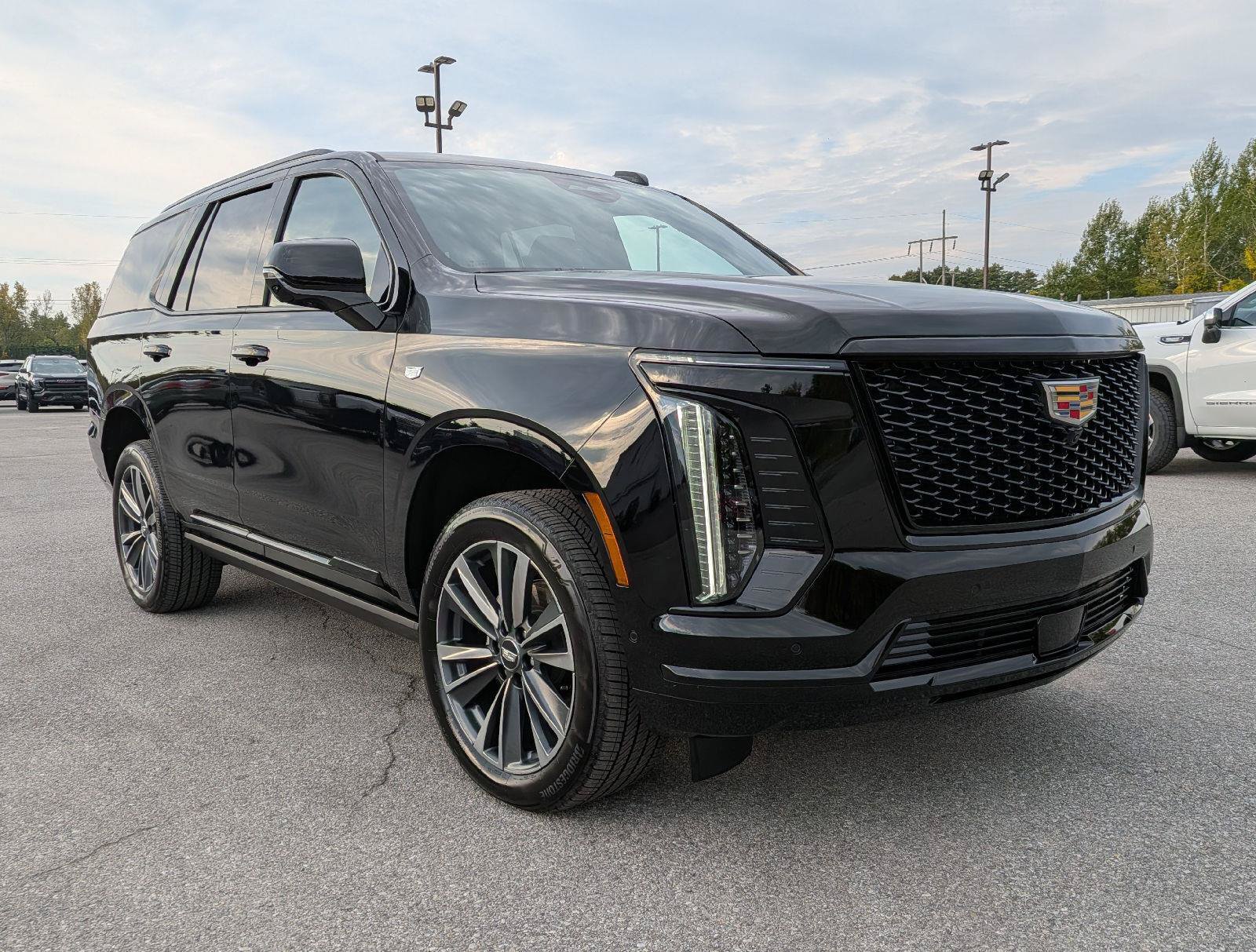Used 2026 Cadillac Escalade Sport AWD/4WD image 3