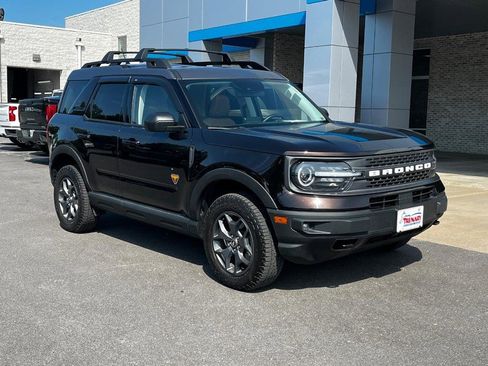 Used 2021 Ford Bronco Sport Badlands w/ Badlands Package image 2