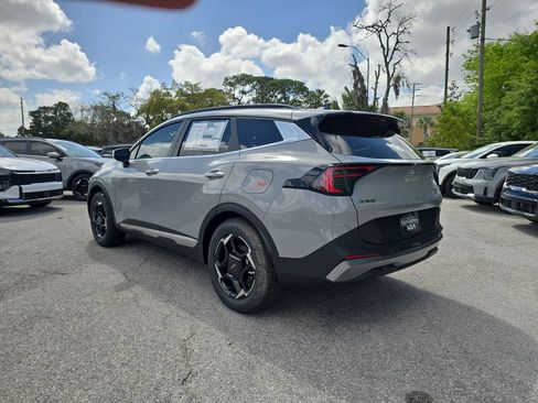 New 2026 Kia Sportage EX image 6