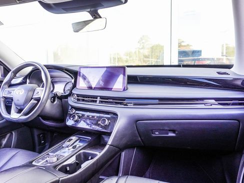 Certified 2023 INFINITI QX60 Pure image 15