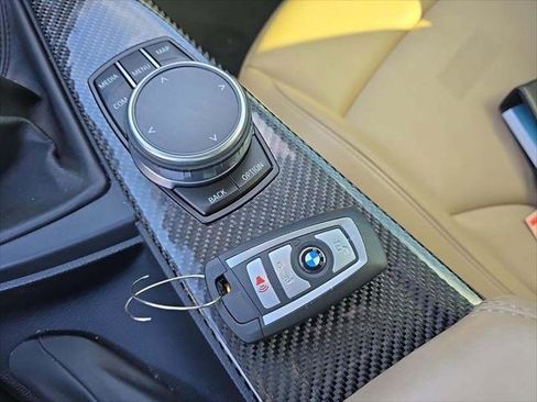 Used 2018 BMW M4 Coupe image 9