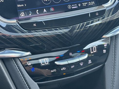 Used 2023 Cadillac XT6 Premium Luxury w/ Technology Package image 22