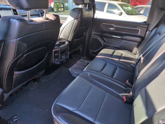 Used 2024 RAM 1500 Laramie AWD/4WD image 21