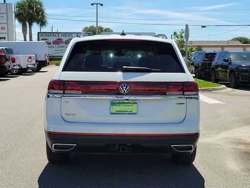 Used 2025 Volkswagen Atlas SE AWD/4WD image 5
