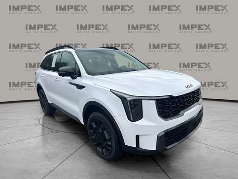 Used 2025 Kia Sorento SX image 7