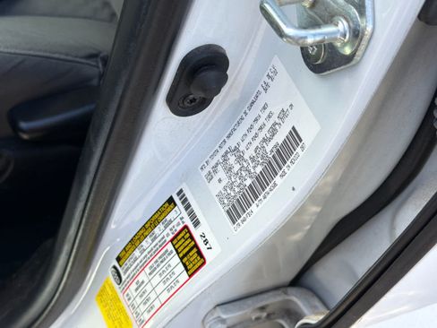 Used 2022 Toyota Tacoma SR w/ SR Convenience Package RWD image 22