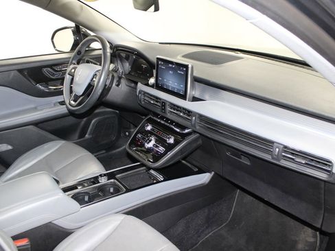 Used 2022 Lincoln Corsair Reserve w/ Equipment Group 201A image 31