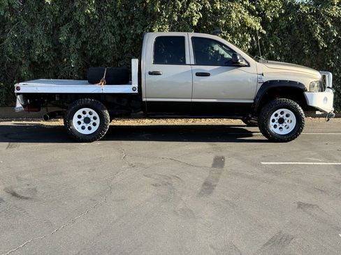 Used 2004 Dodge Ram 2500 Truck SLT w/ Trailer Tow Group image 7
