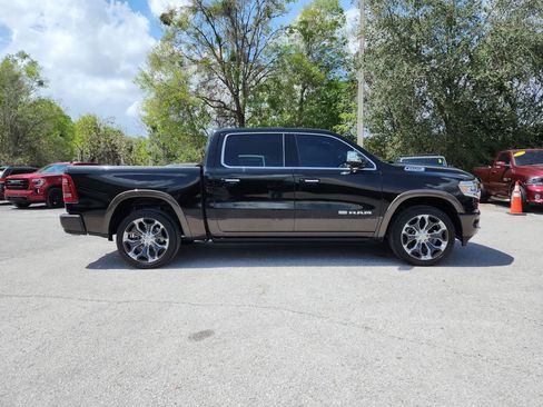 Used 2019 RAM 1500 Limited RWD image 3