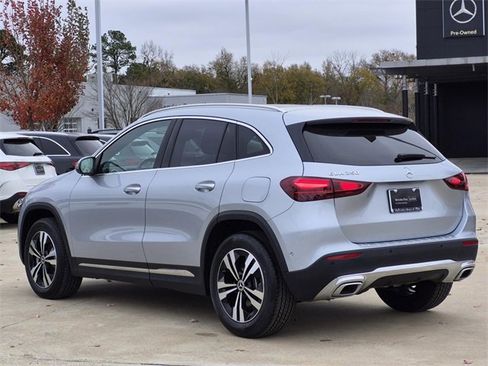 Certified 2025 Mercedes-Benz GLA 250 image 6
